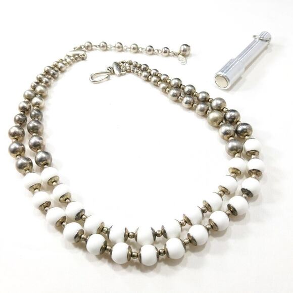 Vintage Liz Claiborne White Lucite Beaded Necklace, Silver Tone, 19 In - Picture 6 of 10